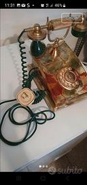 Telefono fisso .