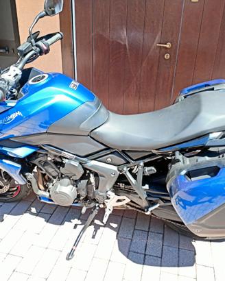 MOTO TRIUMPH TIGER 660 SPORT