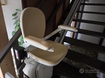 Montascale rettilineo Acorn