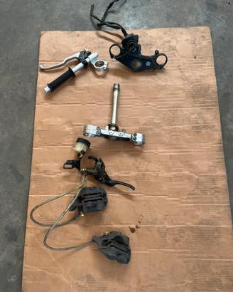 RICAMBI YAMAHA R6 2003