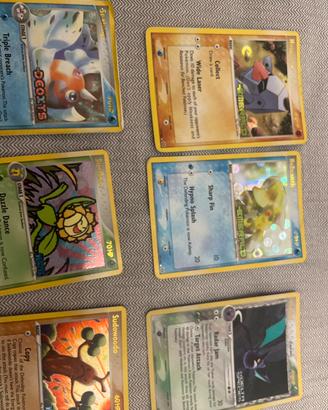 Figurine Pokemon 10 carte piccolo segno sul retro