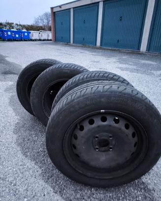 Gomme estive e cerchi