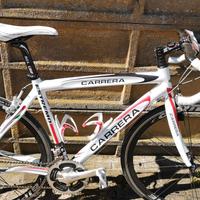 Bici in carbonio Carrera