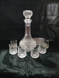 decanter per liquori ,6 bicchieri e ciotola