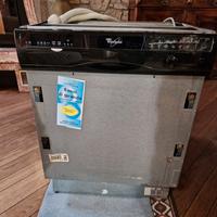 lavastoviglie whirlpool semincasso ADG975