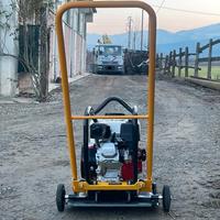 Piastra vibrante marcia avanti FP2150 con rollbar 