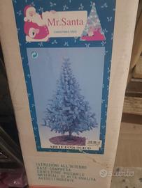 4 alberi di natale completi di scatole