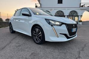 Peugeot 208 BlueHDi 100 Allure Navi Pack