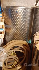 attrezzatura per olio e vino