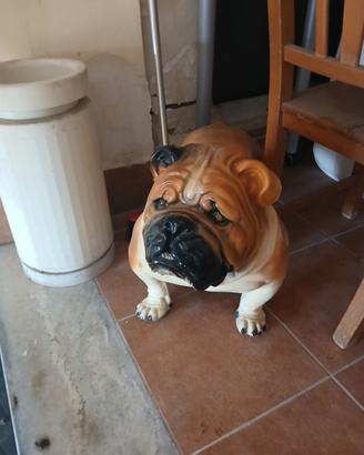 Bulldog inglese in ceramica 