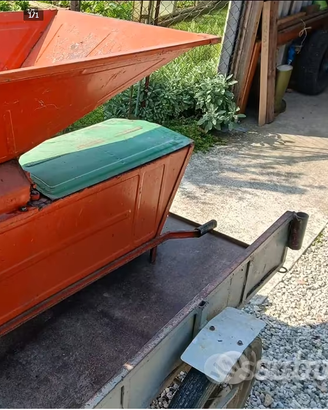 torchio e diraspatrice per vendemmia