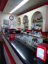 Attività bar-paninoteca