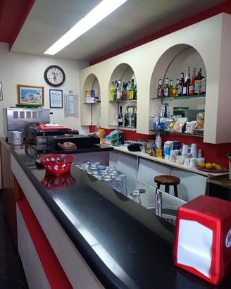 Attività bar-paninoteca