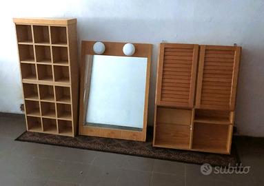 Mobili per bagno con specchiera