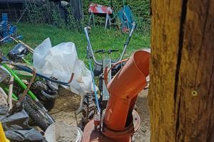 motocoltivatore con fresa neve