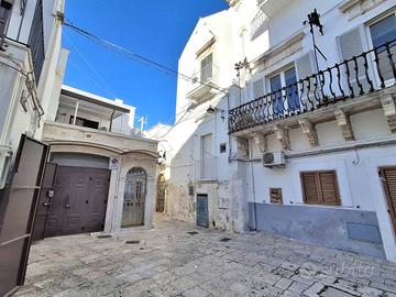 Appartamento a Noci, via Pietro Gioia 13, 3 locali