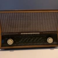 Radio a valvole Sondyna vintage