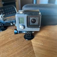 GoPro Hero+ con accessori
