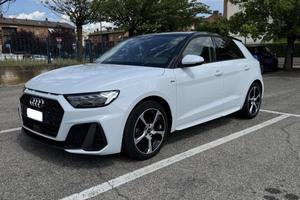 Audi A1 Sportback S-line 3.0 tfsi