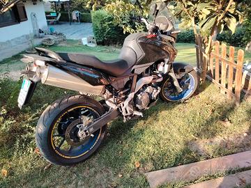 Aprilia Pegaso Strada