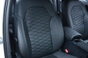 Set coprisedili su misura per Polestar 2 (2020–ogg