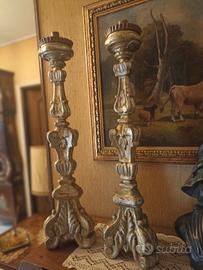 candelabri in legno