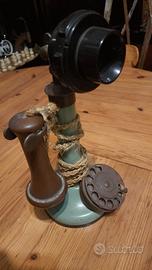 Telefono antico cornetto e microfono separati