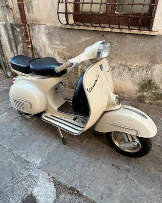Vespa GL 150