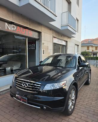 Infiniti FX 35