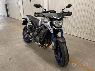 YAMAHA MT09 STREET RALLY
