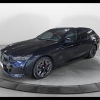 BMW 520d Touring 48V xdrive MSport Pro auto