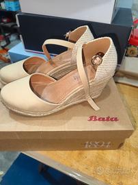 sandali donna Bata beige 