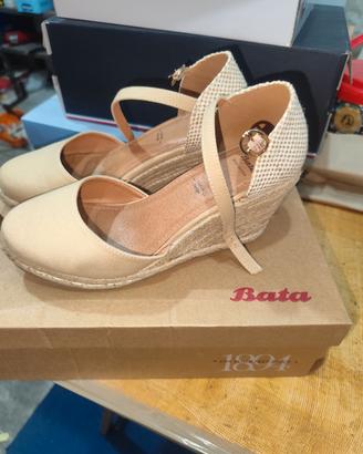 sandali donna Bata beige 