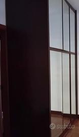 Armadio profondo 85 cm, alto circa 3 metri