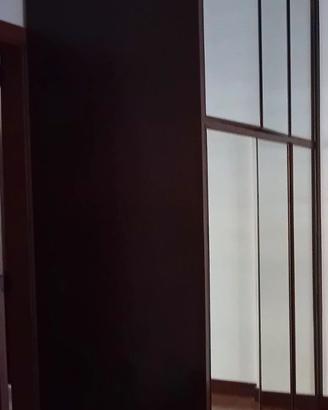 Armadio profondo 85 cm, alto circa 3 metri