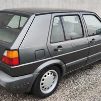 GOLF 1600 BENZINA - GPL 54KW CLIMAT (Neopatentati)