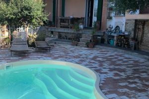 Villetta privata fronte mare Forte dei Marmi occas