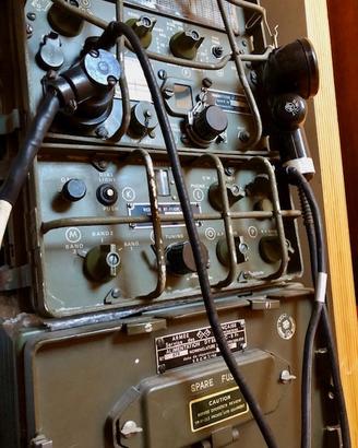 Radio ricetrasmettitore RT 77/GRC-9 G  Jeep Willis