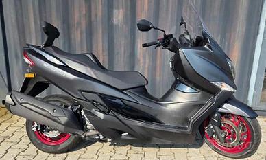 SUZUKI Burgman AN 400