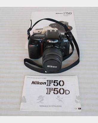Macchina fotografica nikon reflex