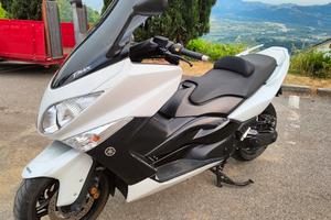 tmax 500 2011 26mila km
