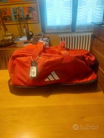 Adidas Borsone Tiro L BC (con Scomparto Scarpe) 