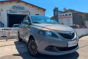 Lancia Ypsilon 1.2 GPL Alberta Ferretti