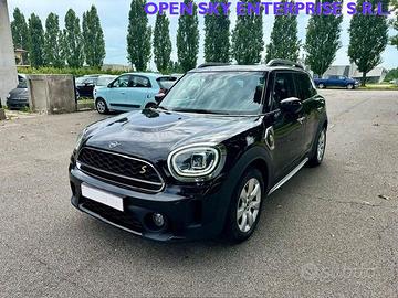 MINI Countryman 1.5 CooperALL4 ADATTA PER NEOPATEN