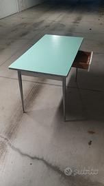 Tavolo in Formica