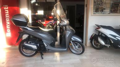 Honda SH 300 i