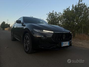Maserati Levante 3.0D V6 AWD Gransport+HARMAN/FRAU