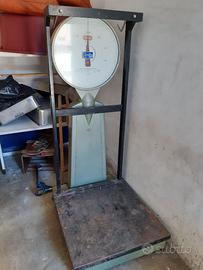 "Bilancia bilico BERKEL mod. 2011"