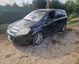 Opel zafira 7 poste