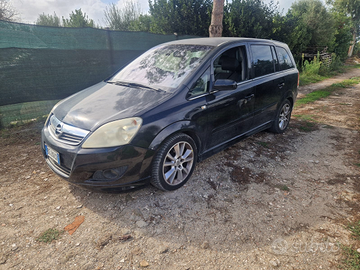 Opel zafira 7 poste